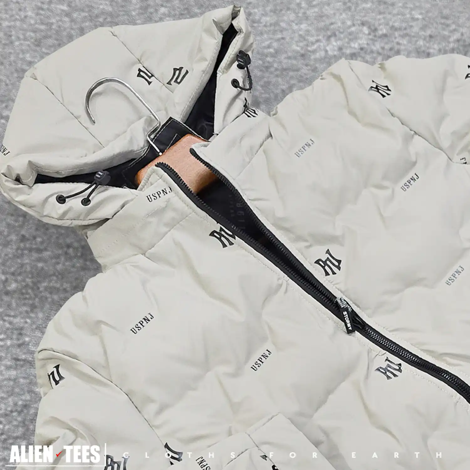 7W50 Buttery White - Aircore Padded Jacket