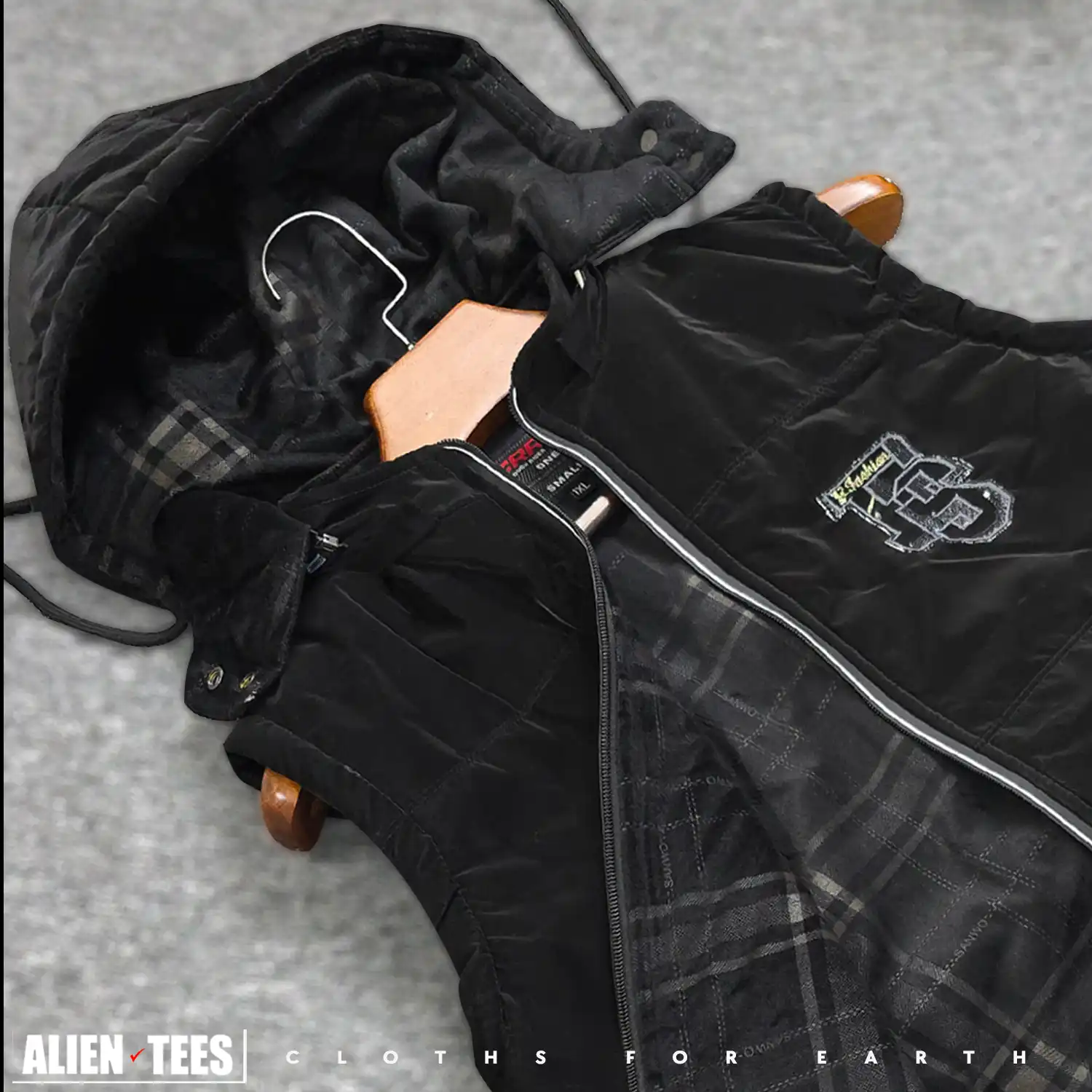 7W88 Bitter Black Core-Vest Sleeveless Jacket